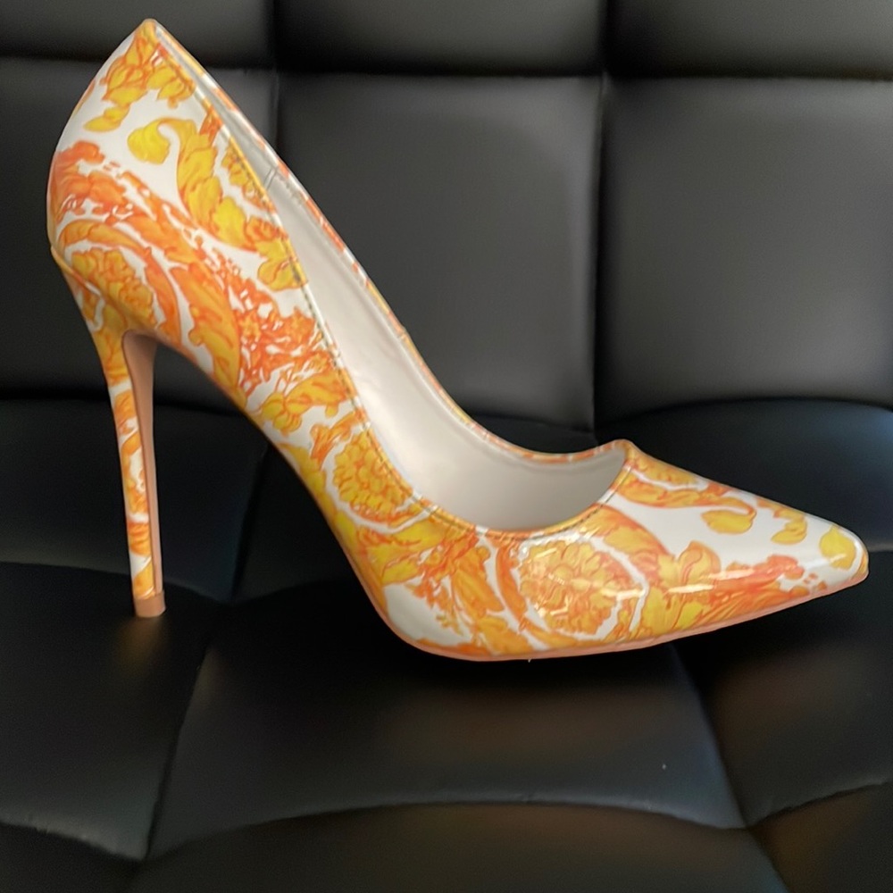 Yellow and White Kayleen Pumps